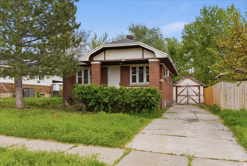 915 E 29TH ST Ogden, UT 84403