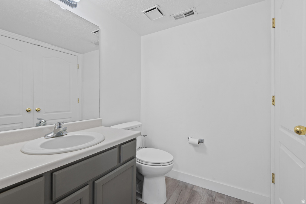 960 N 1125 W Layton, UT 84041