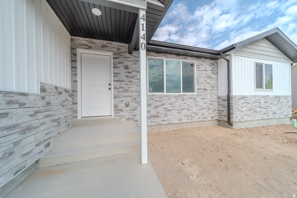 4140 S 220 W photo 5
