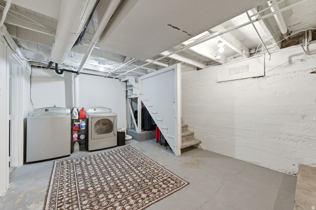 2771 S BUCCANEER DR Magna, UT 84044