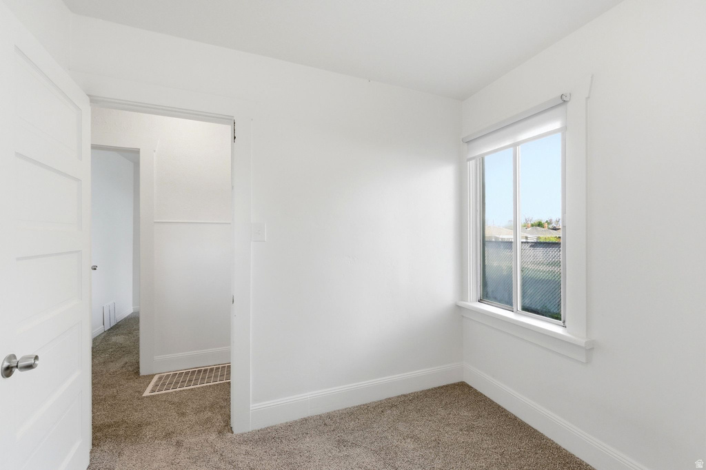 2771 S BUCCANEER DR Magna, UT 84044