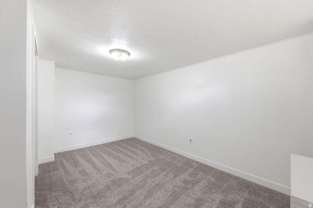 2771 S BUCCANEER DR Magna, UT 84044