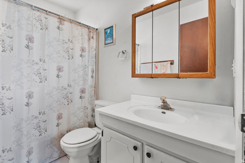 4491 S CROWN DR West Valley City, UT 84120