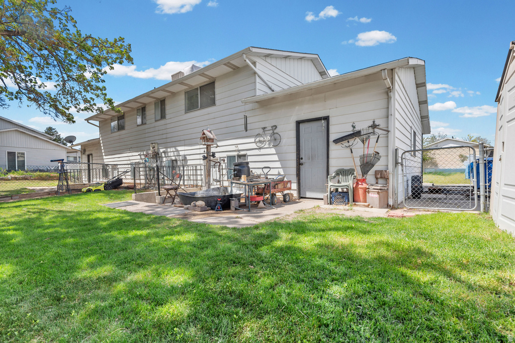 4491 S CROWN DR West Valley City, UT 84120