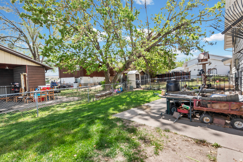 4491 S CROWN DR West Valley City, UT 84120