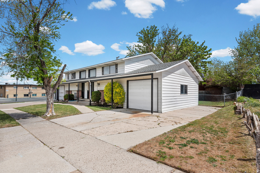 4491 S CROWN DR West Valley City, UT 84120