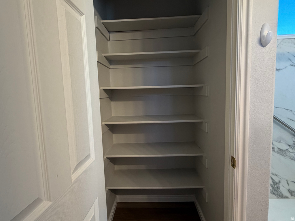 5928 W ROSEBERRY ST West Jordan, UT 84081