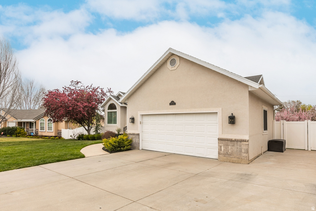 2537 E CUPECOY DR Cottonwood Heights, UT 84121