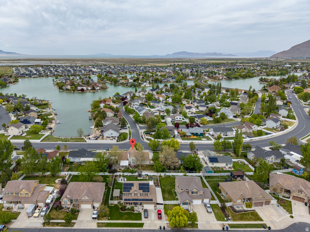 257 W LAKESIDE DR Stansbury Park, UT 84074