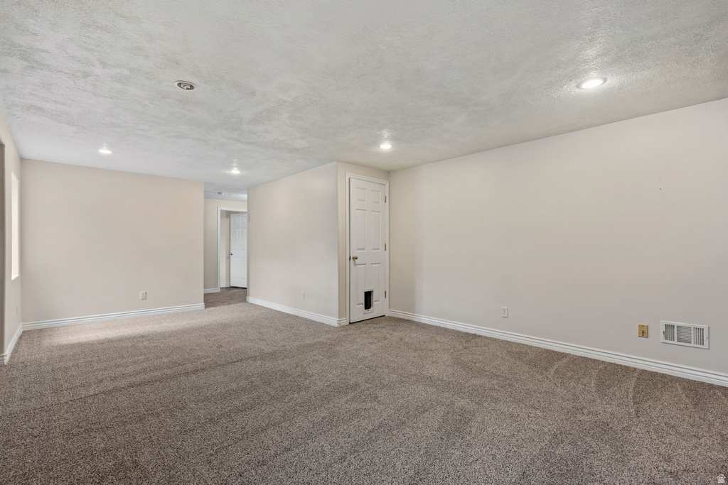 257 W LAKESIDE DR Stansbury Park, UT 84074