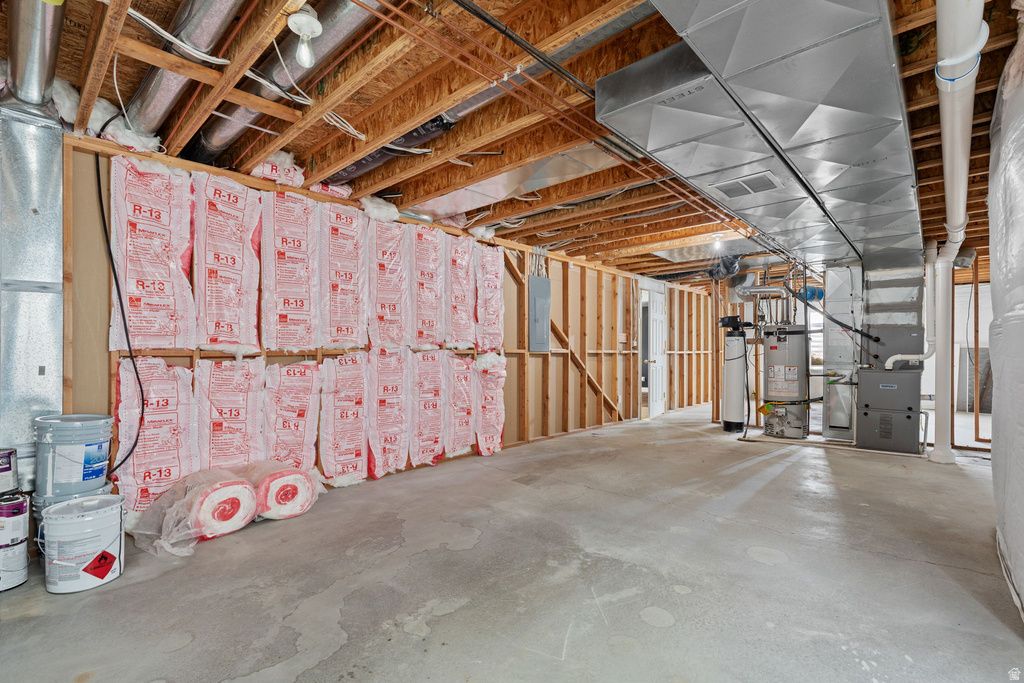 257 W LAKESIDE DR Stansbury Park, UT 84074