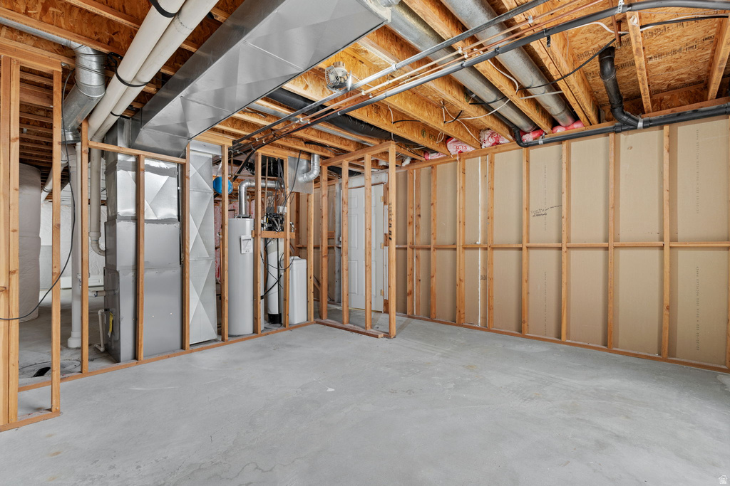 257 W LAKESIDE DR Stansbury Park, UT 84074