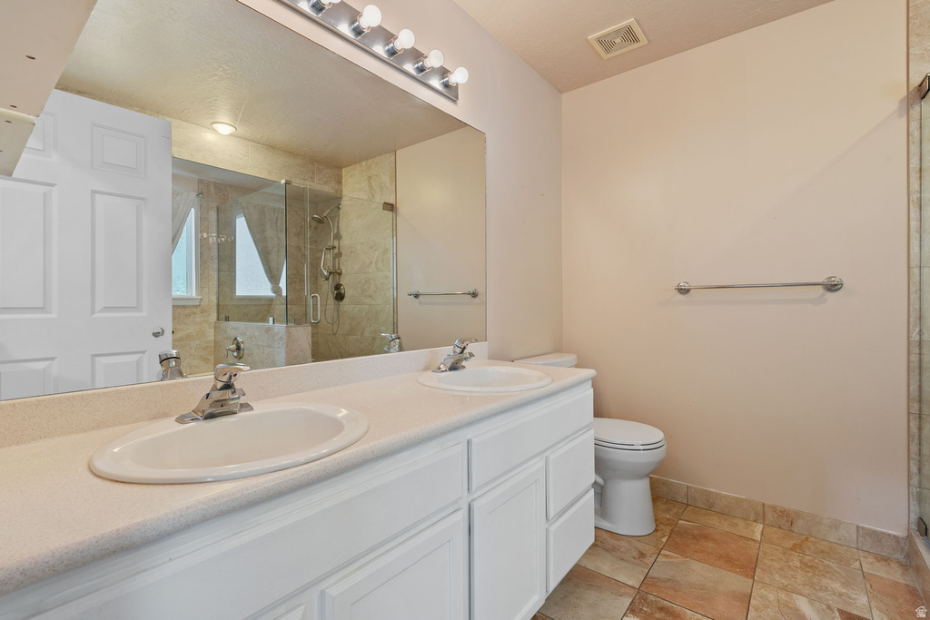 257 W LAKESIDE DR Stansbury Park, UT 84074