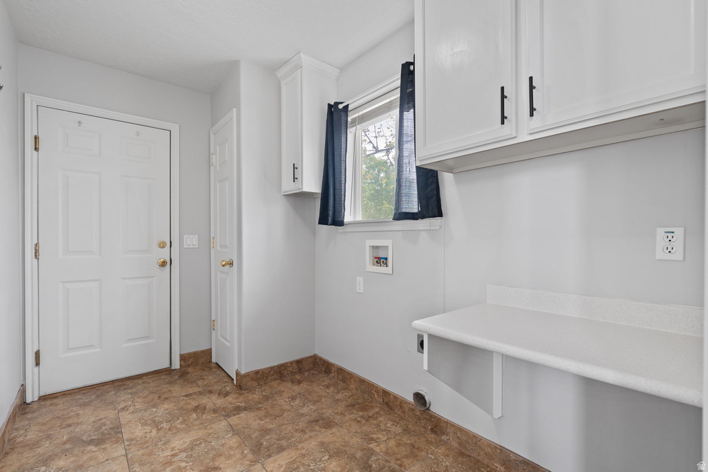 257 W LAKESIDE DR Stansbury Park, UT 84074