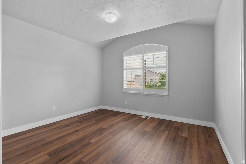 257 W LAKESIDE DR Stansbury Park, UT 84074