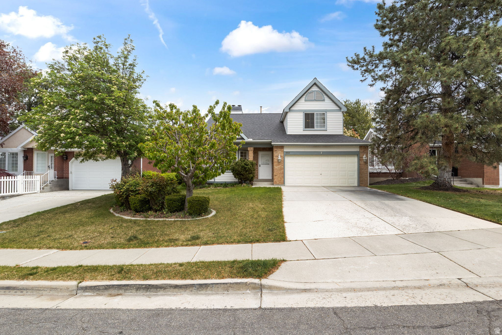 8649 S ALTA DR Sandy, UT 84093