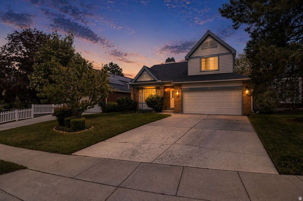 8649 S ALTA DR Sandy, UT 84093