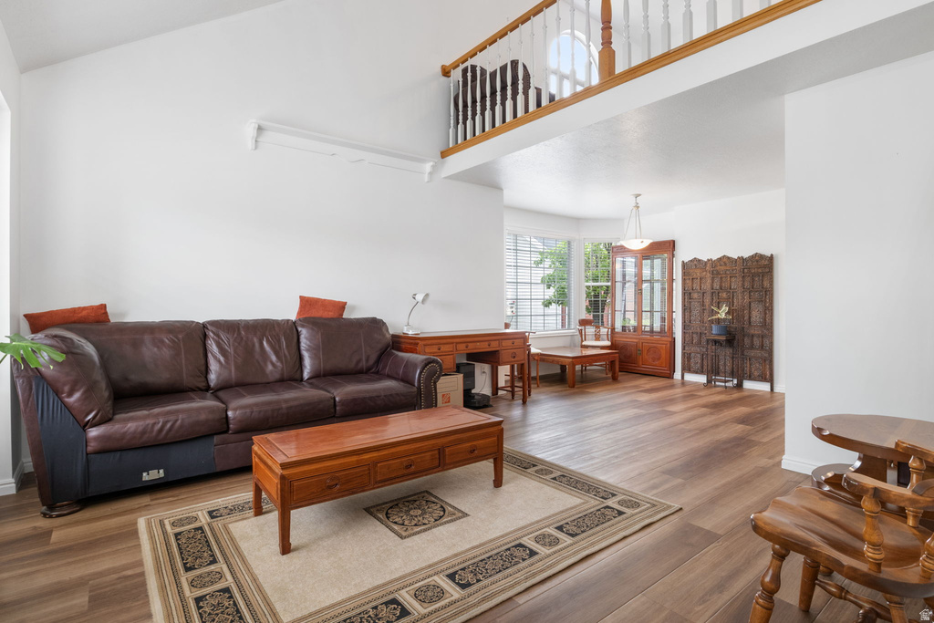 8649 S ALTA DR Sandy, UT 84093