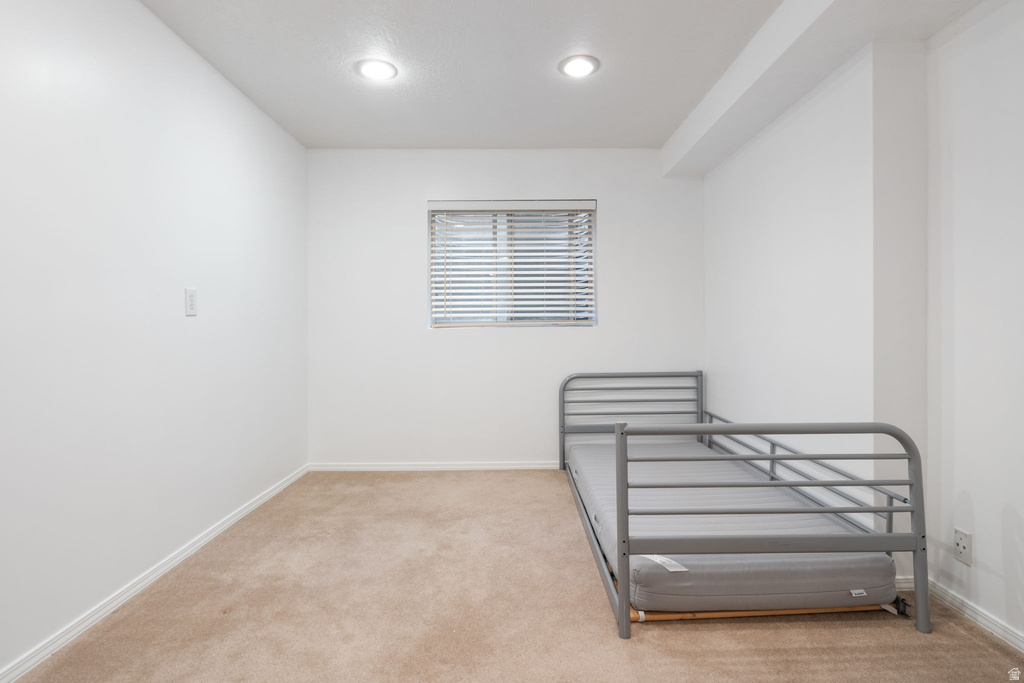 8649 S ALTA DR Sandy, UT 84093