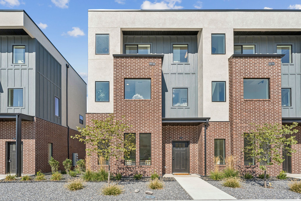 55 E 200 N #2 Bountiful, UT 84010