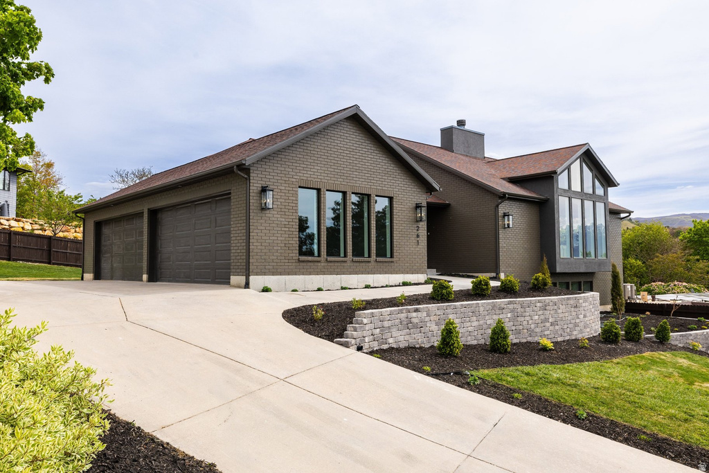 261 N SANDRUN RD Salt Lake City, UT 84103