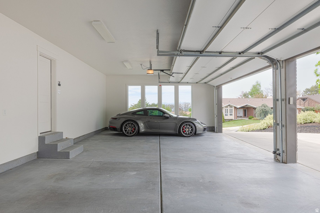 261 N SANDRUN RD Salt Lake City, UT 84103
