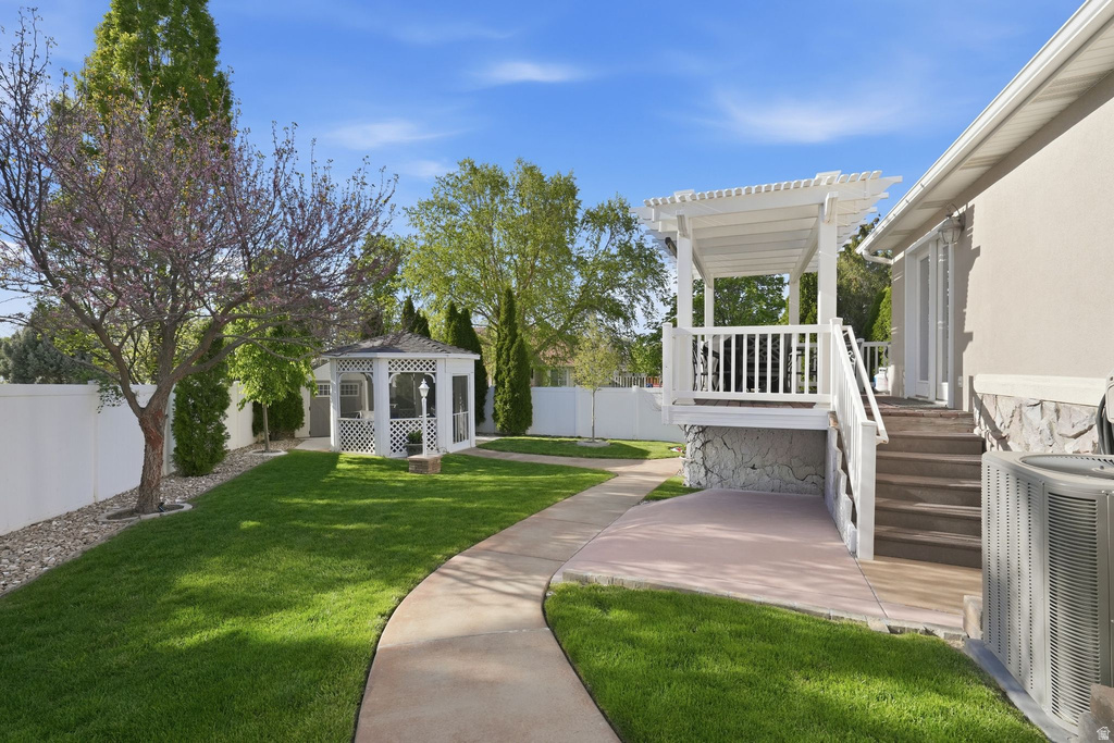 7428 S GREEN BERRY CT Midvale, UT 84047