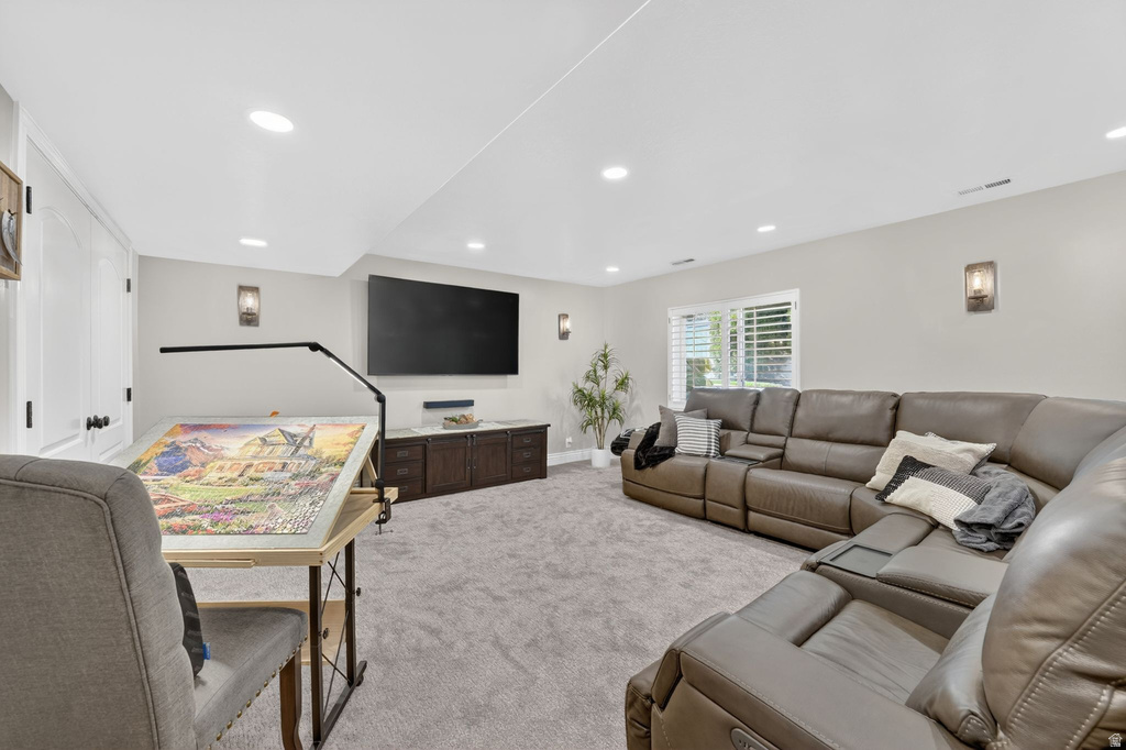 7428 S GREEN BERRY CT Midvale, UT 84047