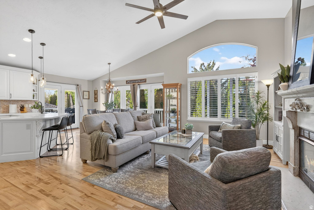 7428 S GREEN BERRY CT Midvale, UT 84047