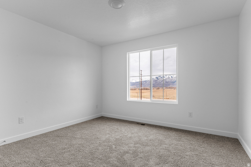 692 W 2840 S #11 Nibley, UT 84321