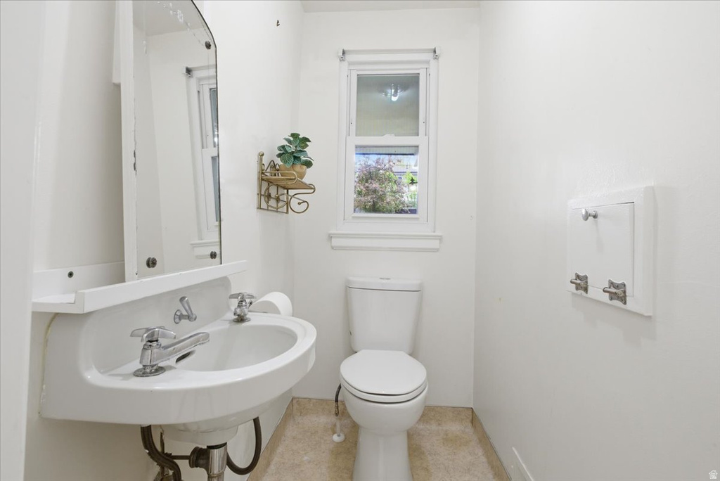 2009 E 1300 S Salt Lake City, UT 84108