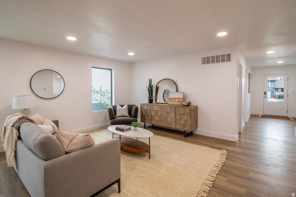 95 W 200 S Santaquin, UT 84655