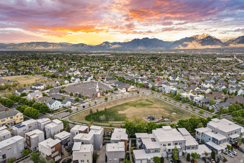 4367 W CLARKS HILL DR South Jordan, UT 84009