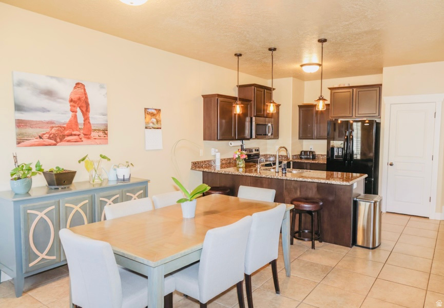 170 E CATAGENA PKWY Saratoga Springs, UT 84045