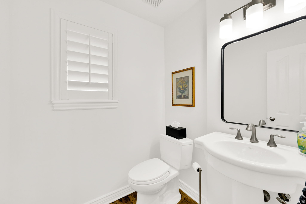 45 N MOUNTAIN VISTAS RD Kaysville, UT 84037