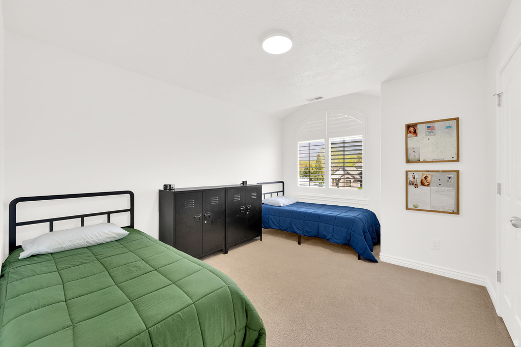 45 N MOUNTAIN VISTAS RD Kaysville, UT 84037