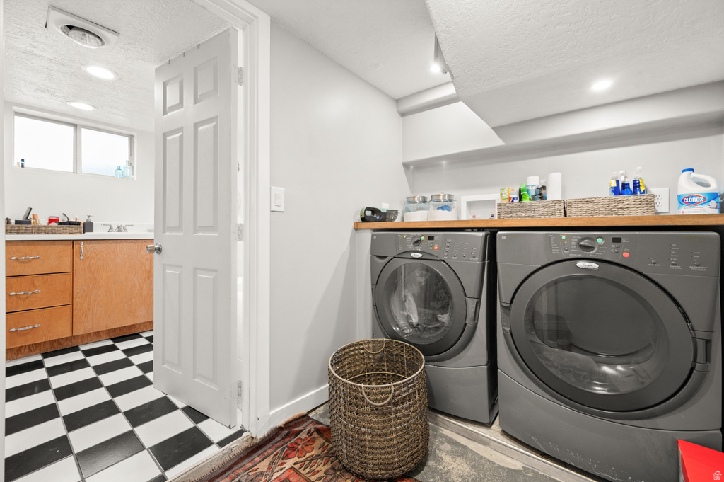 538 E DOWNINGTON AVE Salt Lake City, UT 84105