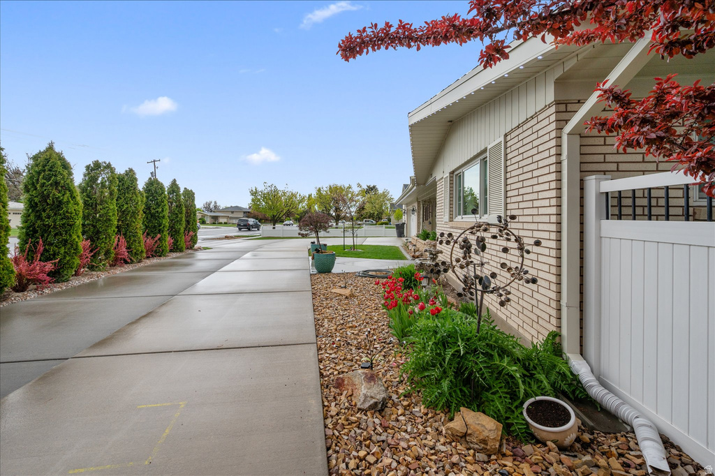 781 N 300 E Tremonton, UT 84337