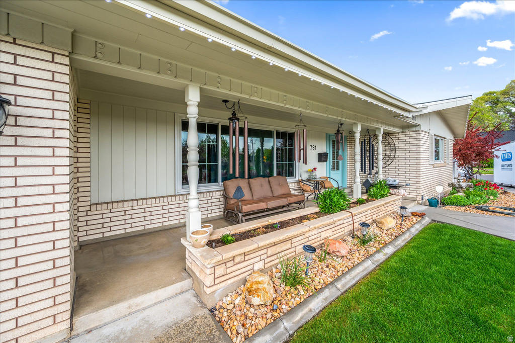 781 N 300 E Tremonton, UT 84337