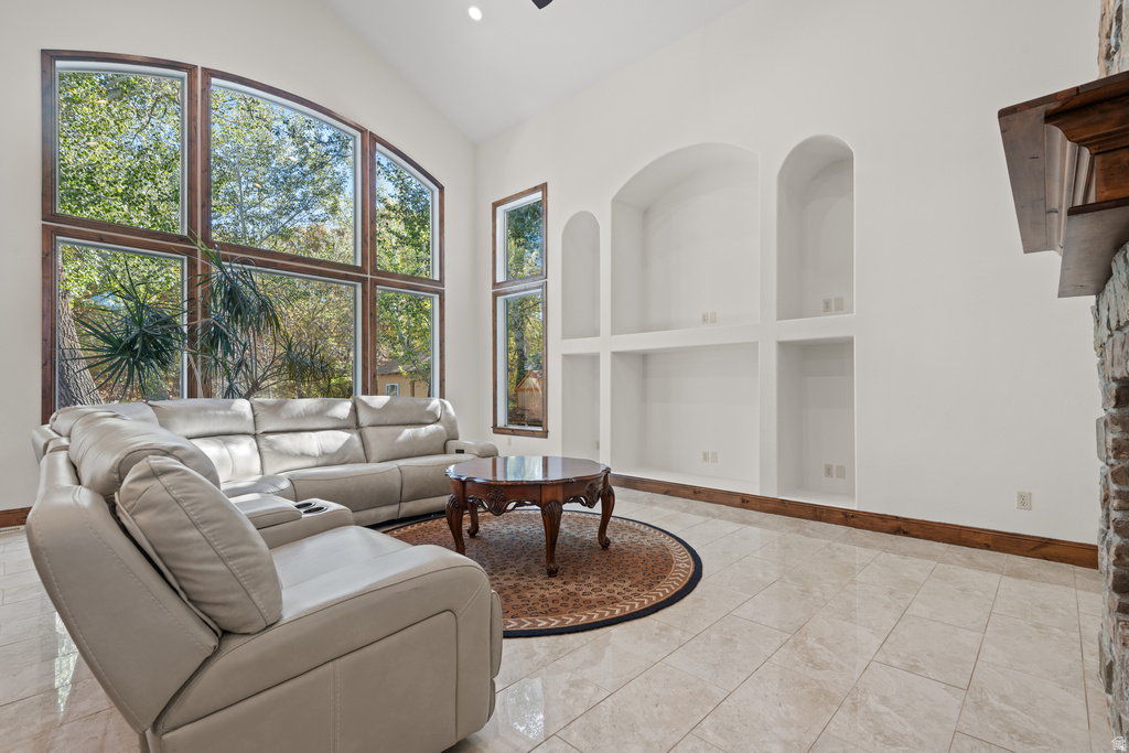10637 S CRESCENT BEND DR Sandy, UT 84070