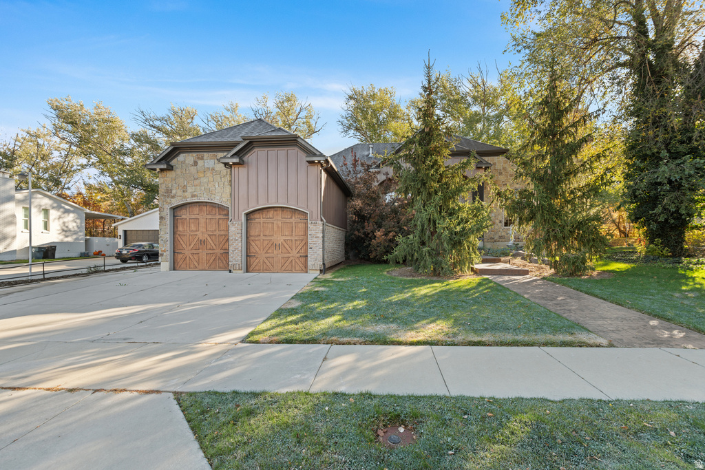 10637 S CRESCENT BEND DR Sandy, UT 84070