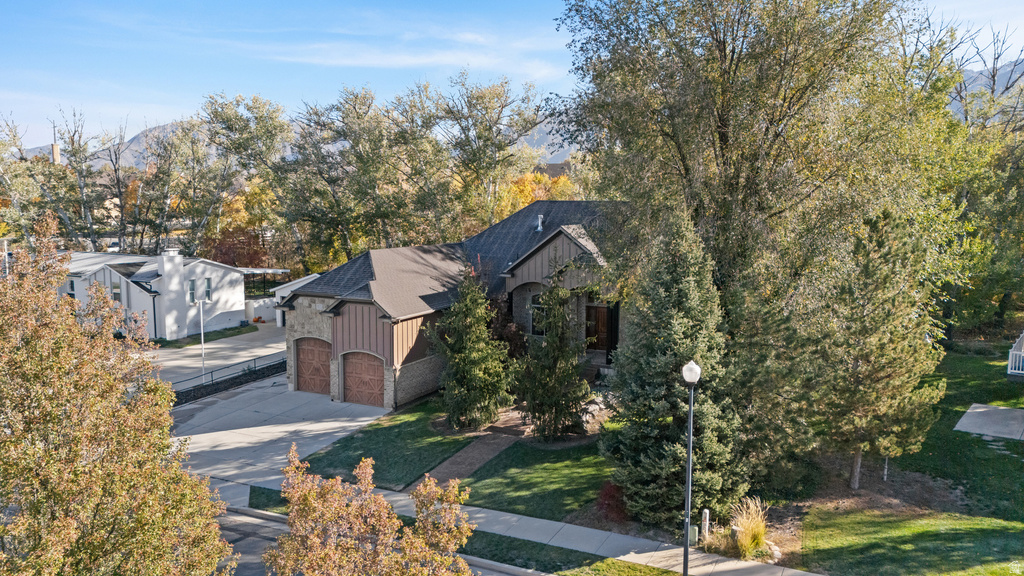 10637 S CRESCENT BEND DR Sandy, UT 84070
