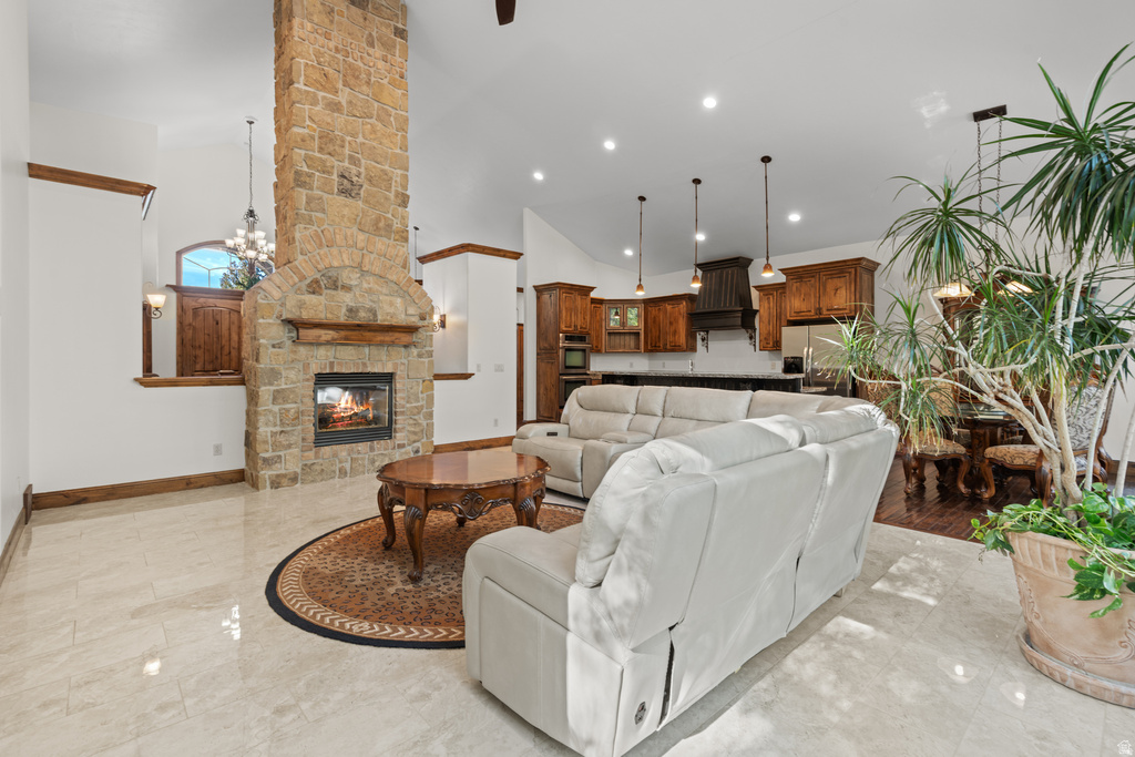 10637 S CRESCENT BEND DR Sandy, UT 84070