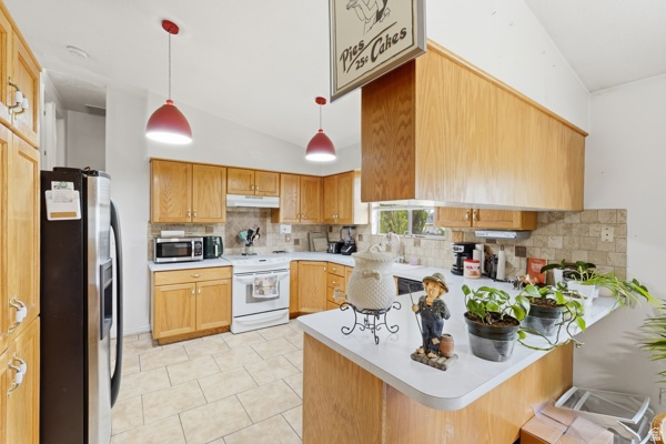 1662 S 1200 W Woods Cross, UT 84087