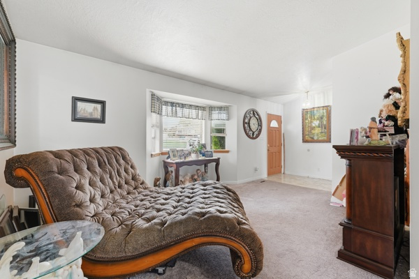 1662 S 1200 W Woods Cross, UT 84087