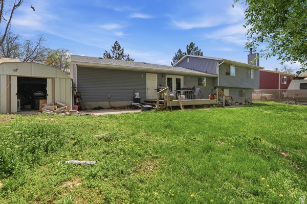 1662 S 1200 W Woods Cross, UT 84087