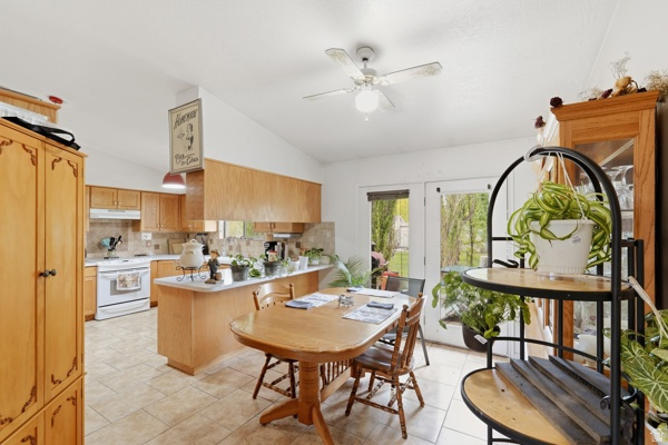 1662 S 1200 W Woods Cross, UT 84087