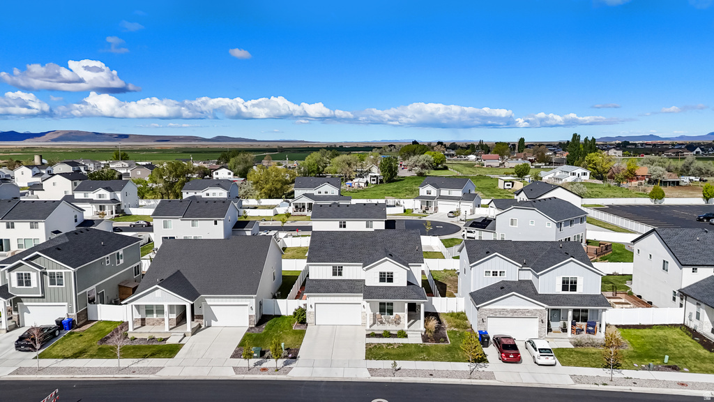 2832 S SHORELINE DR Syracuse, UT 84075