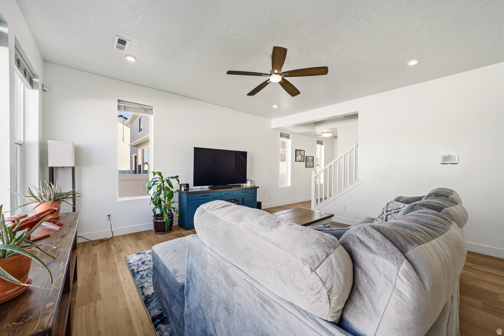 2832 S SHORELINE DR Syracuse, UT 84075