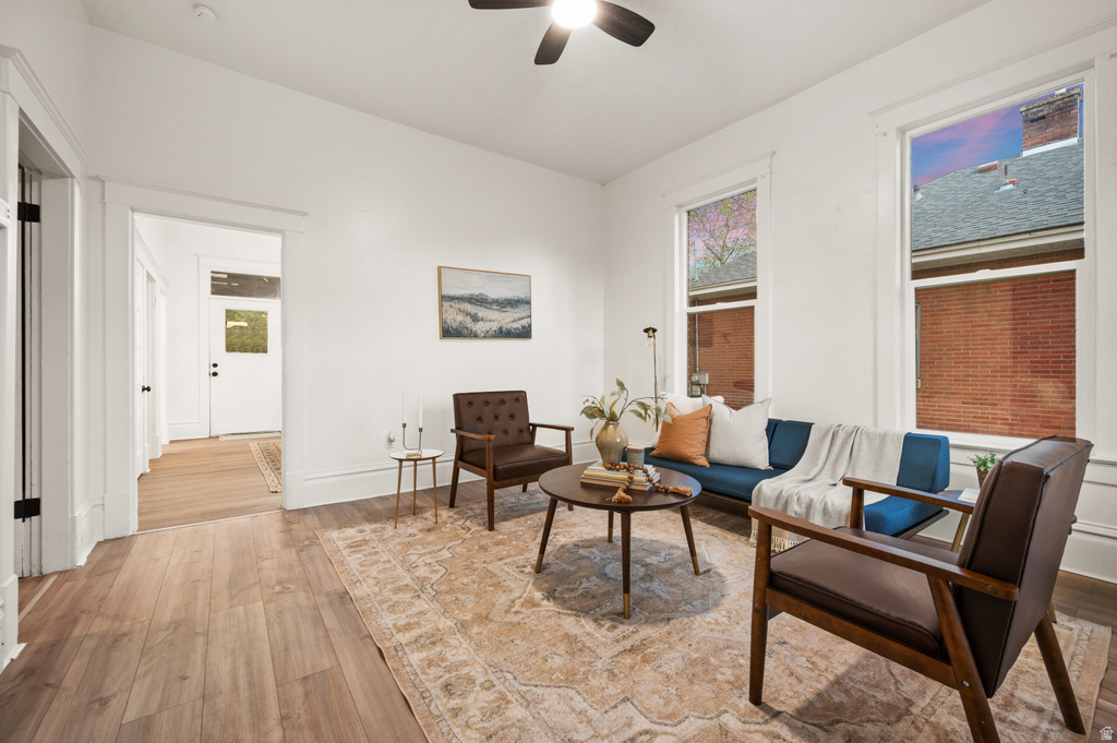 3048 OGDEN AVE photo 4